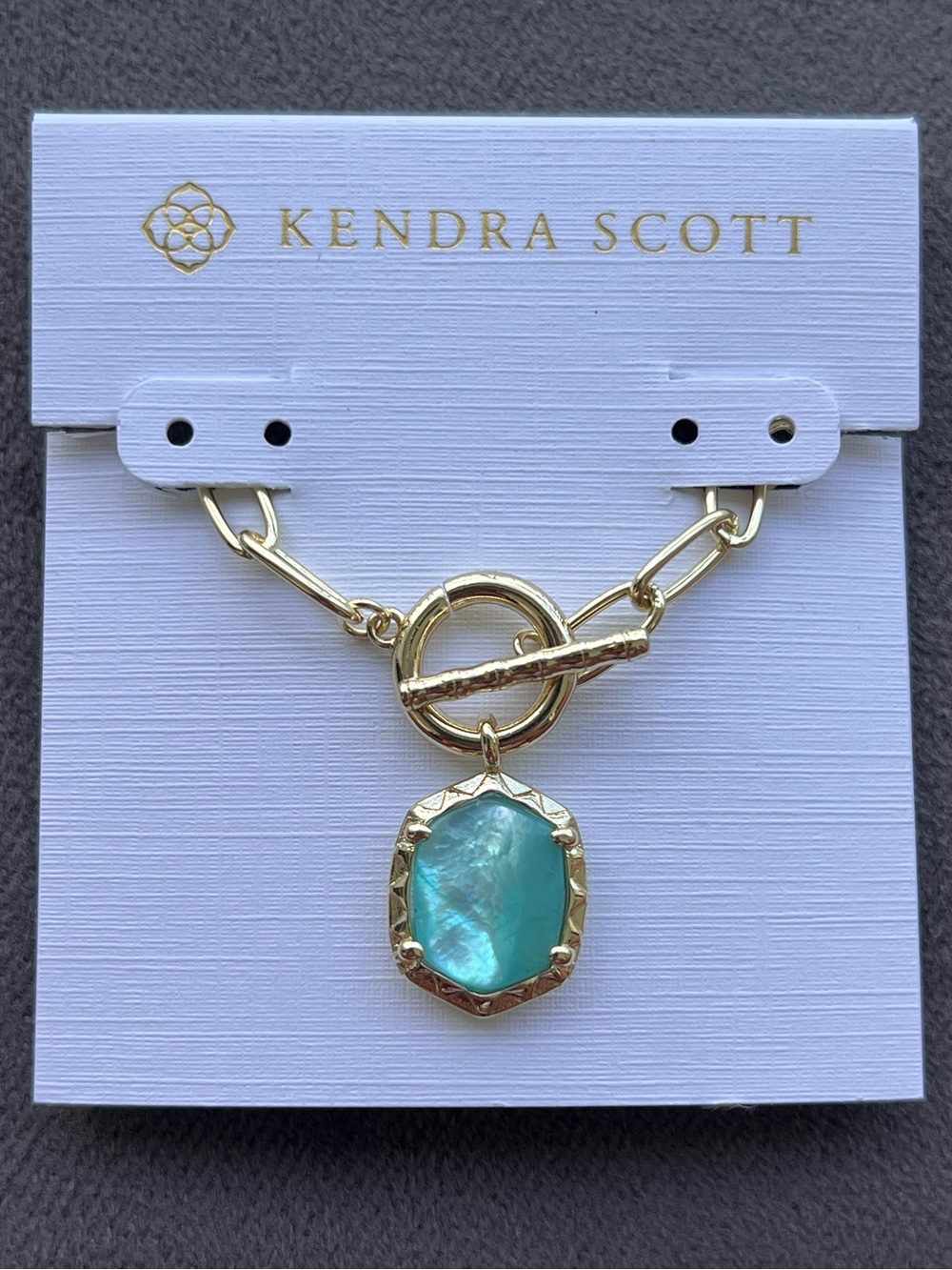Kendra Scott Daphne Convertible Gold Link And Chain Necklace In Light Green - Picture 4 of 4